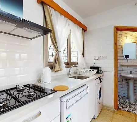 Templos Homes * Κερύνεια