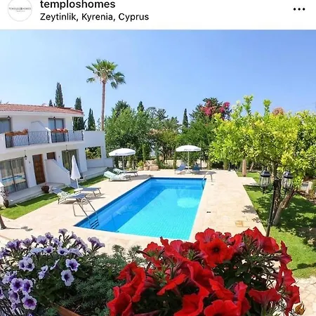 Ferienhaus Templos Homes *