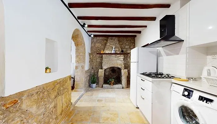 Templos Homes Κερύνεια